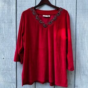 Quacker Factory XL Red Velvet Embellished V-Neck Top Evening Holiday 3/4 Sleeves